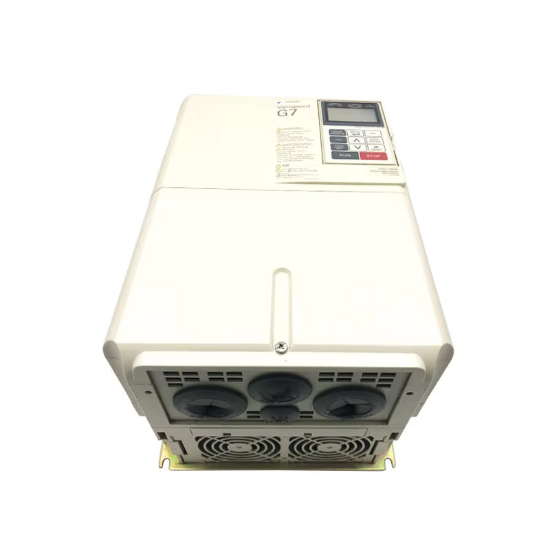 VTSP378 L1000A Výtah Yaskawa Frekvenční měnič 7,5kw 3 FÁZE 400VAC pro kancelářskou budovu